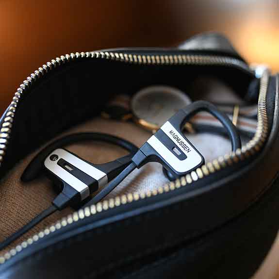 Magnussen Auriculares M2 Bluetooth Black