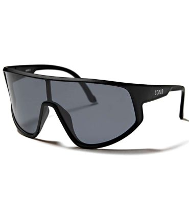 Gafas de sol polarizadas Ocean Killy Matte Black Smoke para ciclismo y montaña con montura negra mate ultraligera.