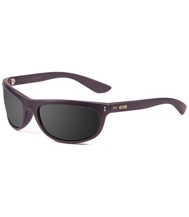 Gafas de sol Ocean Periscope Shiny Black Smoke con montura negro brillo y lentes smoke polarizadas de estilo casual.
