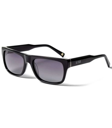 Gafas de sol Ocean Saint Malo Shiny Black Smoke, montura negro brillo y lentes polarizadas smoke grad.