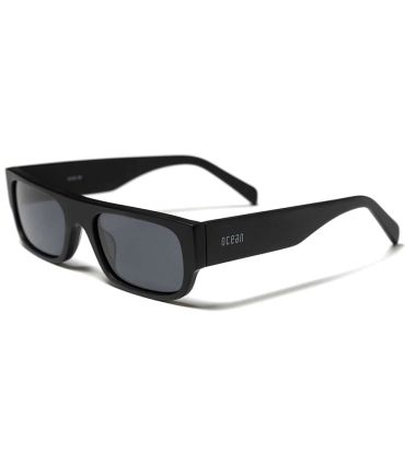 Gafas de sol Ocean Newman Black Smoke: montura negro mate, lentes polarizadas categoría 3 y protección 100% UV.