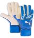 Guantes de portero Puma Future Z Grip 3 azules, corte negativo y palma de látex de 3mm para mayor agilidad y agarre.