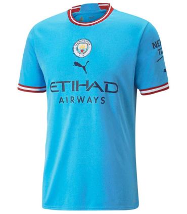 Camiseta Puma Manchester City 22/23 primera equipación azul celeste, diseño retro inspirado en la época 1967-1971.