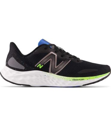 Zapatillas New Balance Fresh Foam Arishi v4 para hombre, calzado de running versátil y cómodo para correr.