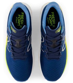 Running Man Sneakers New Balance Fresh Foam X EVOZ V3