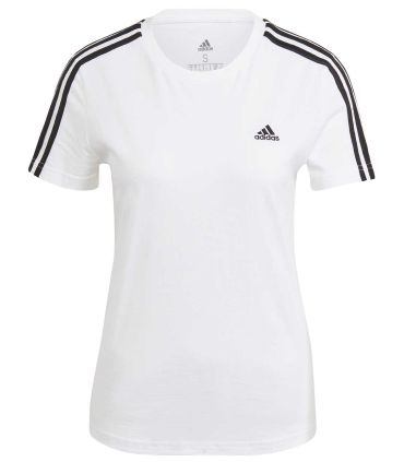 Camiseta Adidas Essentials Slim Loungewear con 3 bandas y corte entallado deportivo.