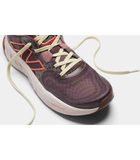 Trail Running Women Sneakers New Balance Fresh Foam X Hierro v8
