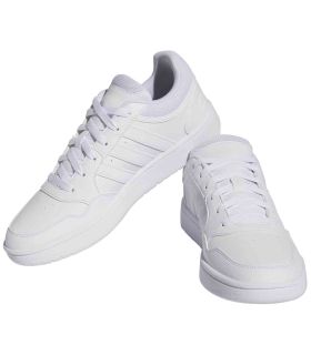 Zapatillas Adidas Hoops 3.0 con diseño sencillo y discreto, calzado deportivo de perfil bajo inspirado en el basket.