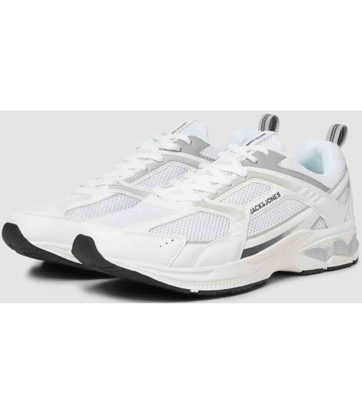 Zapatillas Jack & Jones Mesh Sneaker de malla transpirable, calzado moderno y versátil para outfits casuales.