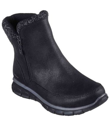 Bota negra Skechers Synergy Lovely Collab de piel vegana con cremallera y ribete de knit brillante.