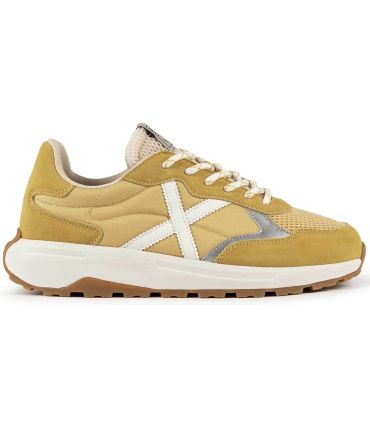 Zapatillas Munich Babel 05 de estilo urbano con suela de volumen y diseño atrevido para un look juvenil y cómodo.