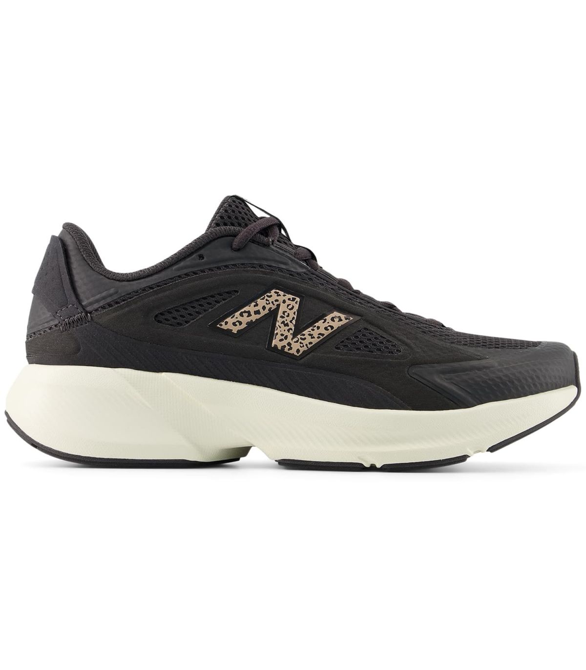 Zapatillas running mujer New Balance WCATIK1 con tecnología DynaSoft, diseño ligero y tejido de malla transpirable.