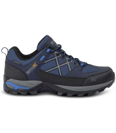 Zapatillas trekking Regatta Samaris III Low Isotex azul hombre, impermeables con puntera reforzada y suela de tracción.