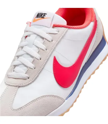 Nike Pacific | Pisada neutra y swoosh rojo con refuerzo gris