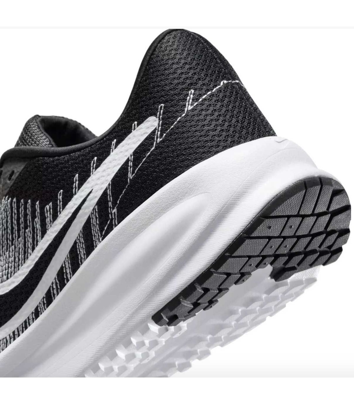 Nike Zapatillas Run Defy | Cadencia Constante y Puntera Protegida