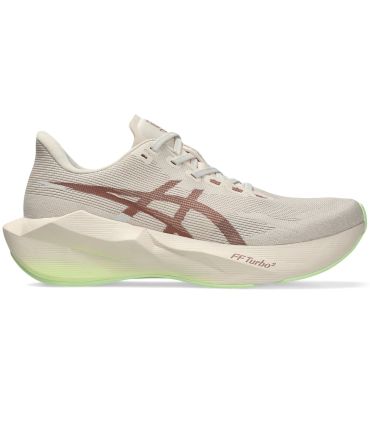 Zapatillas de running Asics Novablast 6 Rose Dust de pisada neutra y amortiguación dinámica.