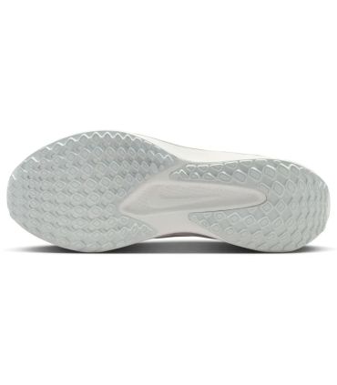 Nike Quest 6 Road | Espuma ComfiRide y pisada neutra