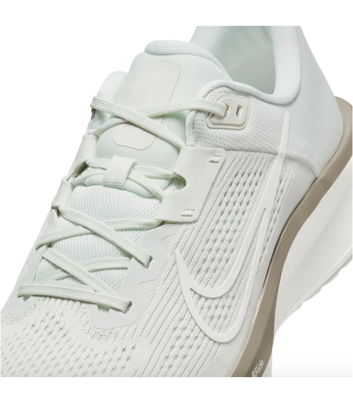 Nike Quest 6 Road | Espuma ComfiRide y pisada neutra