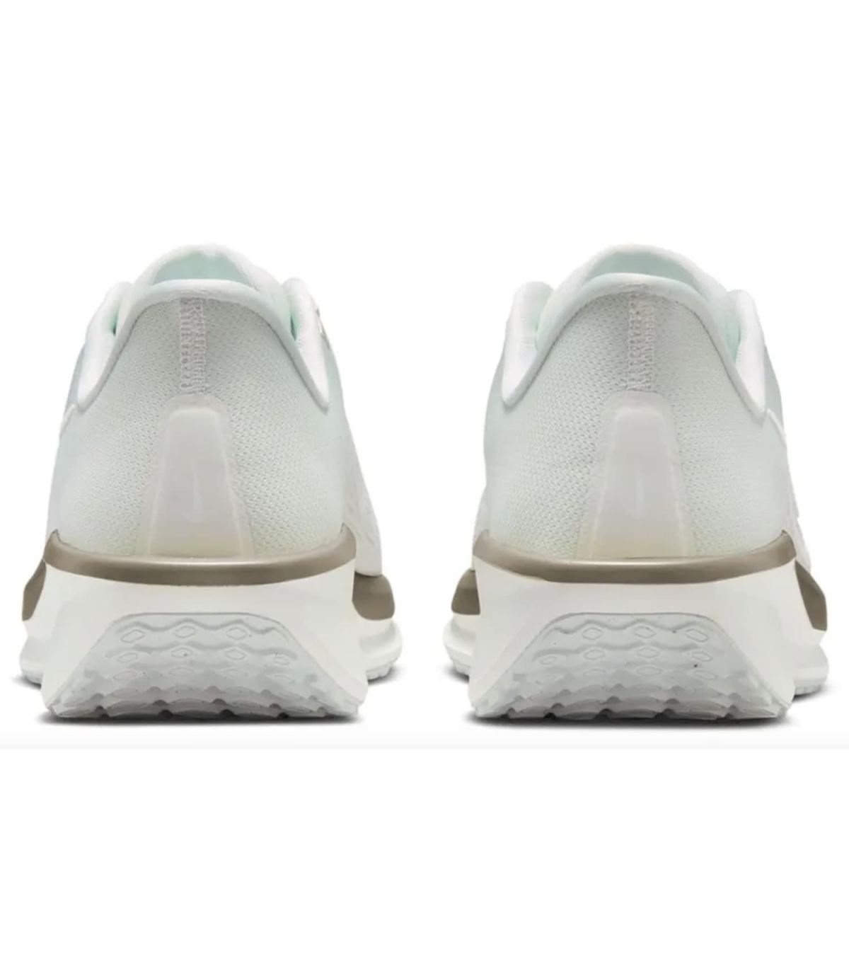 Nike Quest 6 Road | Espuma ComfiRide y pisada neutra