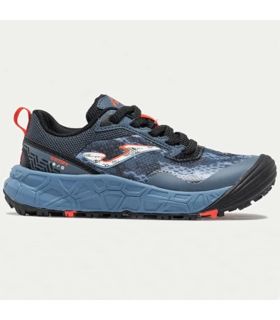 Zapatillas de trail running Joma Sima Junior en color gris con puntera reforzada para senderos de montaña.
