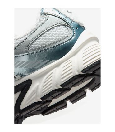 Nike Zapatillas V5 Runner | superposiciones plateadas